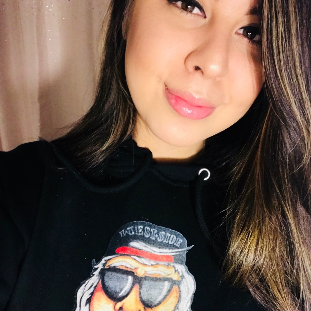 Meet your Posher, Corinna